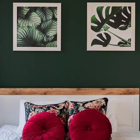 아파트 - Near Sky Tower - Private Parking 브로츠와프