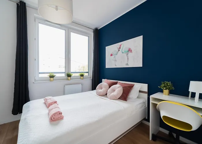 - Near Sky Tower - Private Parking Апартаменты Вроцлав