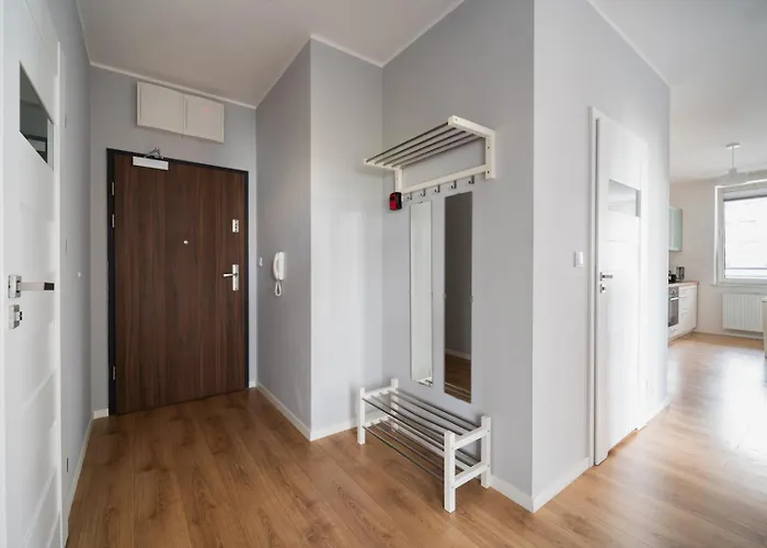 - Near Sky Tower - Private Parking *